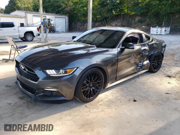 2015 Ford Mustang GT z VIN 1FA6P8CF7F5405147, wystawiony jako Copart lot #82242334 z przebiegiem 80 592 mil mil oraz Szkody całkowita. Historia ofert i sprzedaży dostępna na DreamBid. Obrazek 1.