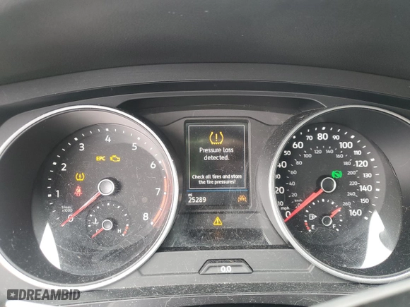 2020 Volkswagen Tiguan S with VIN 3VV1B7AX4LM037073, listed as a Copart auction lot 42588175 with 25,289 mi miles and Salvage Title. Bid and sale history available at carsss.com. Image 9.