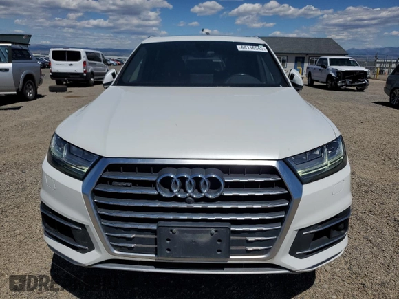 2017 Audi Q7 Premium Plus z VIN WA1LAAF71HD034452, wystawiony jako Copart lot #64116545 z przebiegiem 85 171 mil mil oraz Czysty tytuł • Clean title. Historia ofert i sprzedaży dostępna na DreamBid. Obrazek 5.