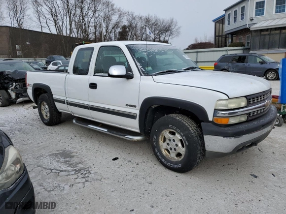 2002 Chevrolet Silverado 1500 LS with VIN 2GCEK19T221379366, listed as a Copart auction lot 87954985 with 0 mi miles and Clean Title. Bid and sale history available at carsss.com. Image 4.