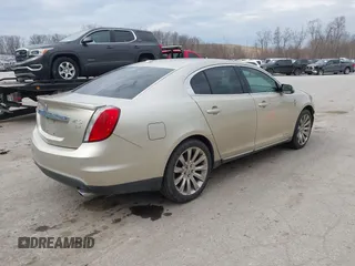 2010 Lincoln MKS с VIN 1LNHL9DR0AG607074, выставлен на аукционе IAAI как лот 41900627 с пробегом 118 882 миль миль и . История ставок и продаж доступна на DreamBid. Изображение 4.