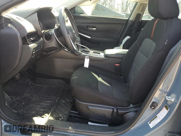 2024 Nissan Sentra SR z VIN 3N1AB8DV4RY254593, wystawiony jako Copart lot #48984625 z przebiegiem 17 020 mil mil oraz Szkoda całkowita • Salvage title. Historia ofert i sprzedaży dostępna na DreamBid. Obrazek 7.