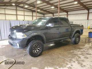 2016 Ram 1500 Sport z VIN 1C6RR7MT0GS162503, wystawiony jako Copart lot #49707265 z przebiegiem 105 822 mil mil oraz Czysty tytuł • Clean title. Historia ofert i sprzedaży dostępna na DreamBid. Obrazek 1.