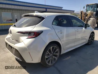 2019 Toyota Corolla Hatchback SE with VIN JTNK4RBE7K3049073, listed as a Copart auction lot 69481624 with 37,494 mi miles and Salvage Title. Bid and sale history available at carsss.com. Image 3.