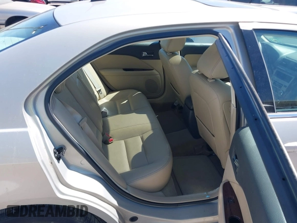 2010 Ford Fusion SEL with VIN 3FAHP0JG7AR126809, listed as a IAAI auction lot 42051858 with 96,915 mi miles. Bid and sale history available at carsss.com. Image 8.