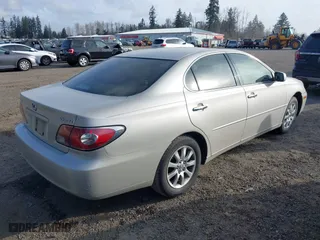 2003 Lexus ES 300 with VIN JTHBF30G130121418, listed as a IAAI auction lot 41667129 with 1 mi miles. Bid and sale history available at carsss.com. Image 4.