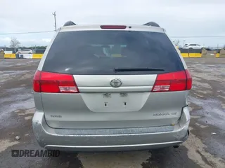 2005 Toyota Sienna CE with VIN 5TDZA23C55S264700, listed as a IAAI auction lot 41878179 with 293,934 mi miles. Bid and sale history available at carsss.com. Image 16.