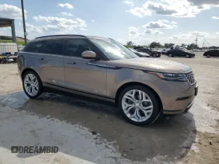 2018 Land Rover Range Rover Velar with VIN SALYC2RVXJA705266, listed as a Copart auction lot 52892465 with 74,228 mi miles and Clean Title. Bid and sale history available at DreamBid. Image 4.