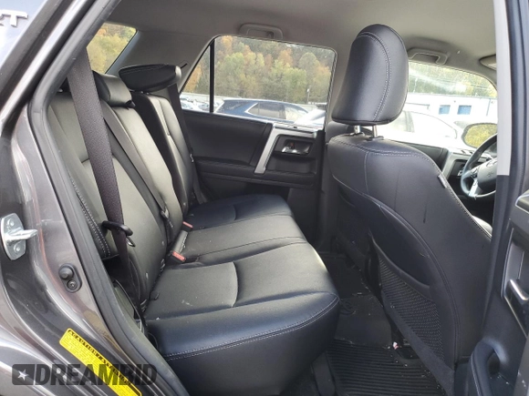 2022 Toyota 4Runner TRD Sport with VIN JTEAU5JR4N5264461, listed as a Copart auction lot 76233154 with 29,836 mi miles and Salvage title. Bid and sale history available at DreamBid. Image 11.