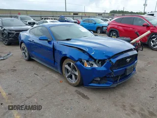 2017 Ford Mustang EcoBoost z VIN 1FA6P8TH6H5329988, wystawiony jako IAAI lot #41877835 z przebiegiem 99 605 mil mil oraz . Historia ofert i sprzedaży dostępna na DreamBid. Obrazek 1.