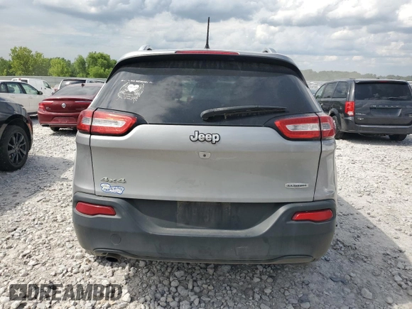 2016 Jeep Cherokee Latitude with VIN 1C4PJMCB5GW210133, listed as a Copart auction lot 61161545 with 222,461 mi miles and Clean title. Bid and sale history available at DreamBid. Image 6.