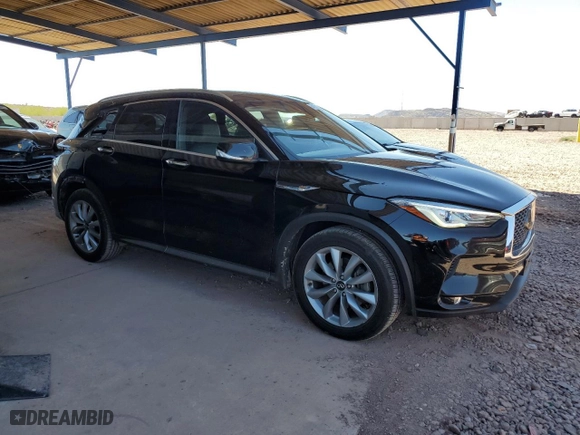2020 Infiniti QX50 ESSENTIAL with VIN 3PCAJ5M33LF100232, listed as a Copart auction lot 50203525 with 70,648 mi miles and Salvage Title. Bid and sale history available at carsss.com. Image 4.