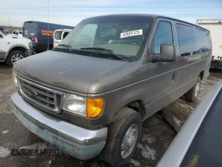 2003 Ford Econoline Passenger XL with VIN 1FBSS31L13HA66466, listed as a Copart auction lot 43934125 with 163,221 mi miles and Clean Title. Bid and sale history available at carsss.com. Image 1.