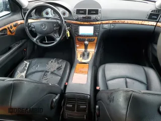 2008 Mercedes-Benz E-Class Luxury 3.5L with VIN WDBUF56X08B343245, listed as a Copart auction lot 51619155 with 194,006 mi miles and Salvage Title. Bid and sale history available at carsss.com. Image 8.