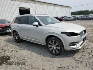 2020 Volvo XC90 Inscription with VIN YV4A221L2L1556129, listed as a Copart auction lot 60505925 with 84,871 mi miles and Salvage title. Bid and sale history available at DreamBid. Image 4.
