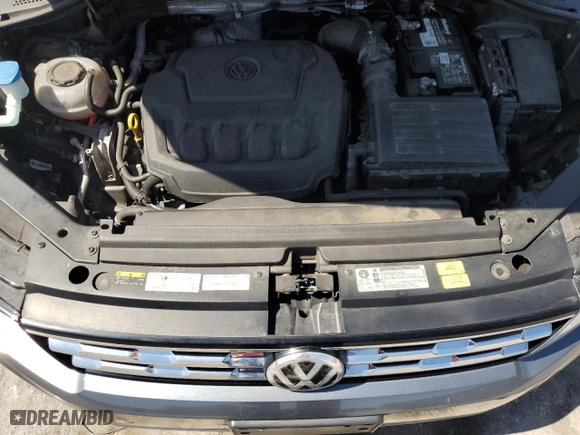2018 Volkswagen Tiguan SEL with VIN 3VV2B7AX3JM080790, listed as a Copart auction lot 48736345 with 110,000 mi miles and Salvage Title. Bid and sale history available at carsss.com. Image 12.