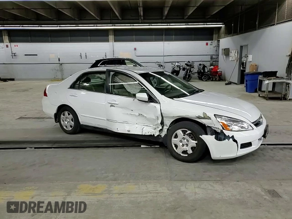 2007 Honda Accord LX with VIN 3HGCM56467G707085, listed as a Copart auction lot 56169445 with 184,254 mi miles and Salvage title. Bid and sale history available at DreamBid. Image 13.
