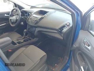 2017 Ford Escape SE with VIN 1FMCU0G9XHUC81634, listed as a IAAI auction lot 42180555 with 193,274 mi miles and . Bid and sale history available at DreamBid. Image 5.