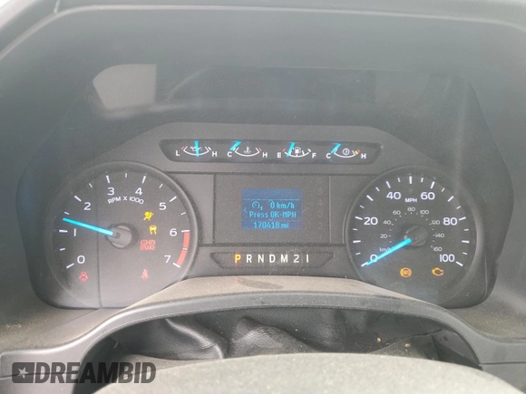 2017 Ford F-250 XL with VIN 1FTBF2A6XHEE32955, listed as a Copart auction lot 43188895 with 170,418 mi miles and Salvage title. Bid and sale history available at DreamBid. Image 9.