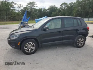 2012 Volkswagen Tiguan SE z VIN WVGAV7AX1CW557300, wystawiony jako Copart lot #58975585 z przebiegiem 183 344 mil mil oraz Szkoda całkowita • Salvage title. Historia ofert i sprzedaży dostępna na DreamBid. Obrazek 1.