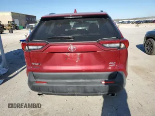 2024 Toyota RAV4 XLE Premium z VIN 2T3A1RFV1RW475478, wystawiony jako Copart lot #52960055 z przebiegiem 5 658 mil mil oraz Szkoda całkowita • Salvage title. Historia ofert i sprzedaży dostępna na DreamBid. Obrazek 6.