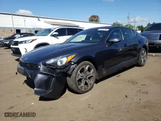 2021 Kia Stinger GT-Line with VIN KNAE15LA5M6095269, listed as a Copart auction lot 68137164 with 76,100 mi miles and Salvage Title. Bid and sale history available at carsss.com. Image 1.