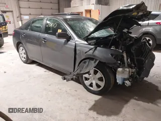 2009 Toyota Camry z VIN 4T4BE46K89R054969, wystawiony jako IAAI lot #41702000 z przebiegiem Nie podano mil oraz . Historia ofert i sprzedaży dostępna na DreamBid. Obrazek 1.