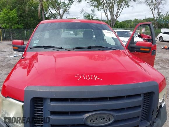 2011 Ford F-150 XL с VIN 1FTMF1CF5BKD98111, выставлен на аукционе IAAI как лот 42430698 с пробегом 154 574 миль миль и . История ставок и продаж доступна на DreamBid. Изображение 10.