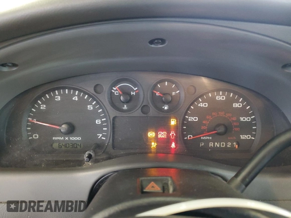 2008 Ford Ranger XL z VIN 1FTYR11U78PB04889, wystawiony jako Copart lot #51990015 z przebiegiem 64 030 mil mil oraz Czysty tytuł • Clean title. Historia ofert i sprzedaży dostępna na DreamBid. Obrazek 9.