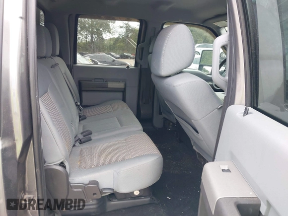 2011 Ford F-250 XL with VIN 1FT7W2A68BEB68809, listed as a IAAI auction lot 40592632 with 189,675 mi miles and . Bid and sale history available at carsss.com. Image 8.