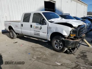 2007 Ford F-350 XL z VIN 1FTWW31P17EA63580, wystawiony jako Copart lot #85662754 z przebiegiem 228 300 mil mil oraz Szkoda całkowita • Salvage title. Historia ofert i sprzedaży dostępna na DreamBid. Obrazek 4.