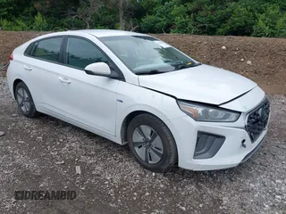 2020 Hyundai Ioniq Blue с VIN KMHC65LC8LU215813, выставлен на аукционе IAAI как лот 42344641 с пробегом 79 553 миль миль и . История ставок и продаж доступна на DreamBid. Изображение 1.