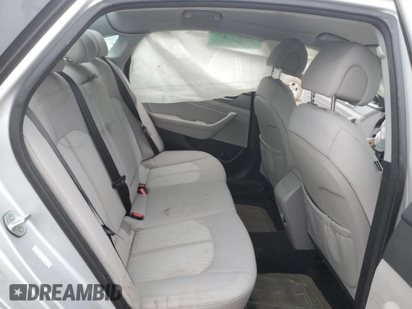 2016 Hyundai Sonata SE with VIN KMHE24L19GA011767, listed as a Copart auction lot 40959384 with Not Provided miles and . Bid and sale history available at DreamBid. Image 10.