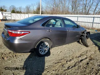 2015 Toyota Camry XLE with VIN 4T4BF1FK7FR482345, listed as a Copart auction lot 49749005 with 112,813 mi miles and Salvage Title. Bid and sale history available at carsss.com. Image 3.