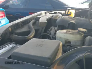 2003 Chevrolet Tahoe Z71 с VIN 1GNEK13Z93R267077, выставлен на аукционе IAAI как лот 42504842 с пробегом 294 707 миль миль и . История ставок и продаж доступна на DreamBid. Изображение 12.