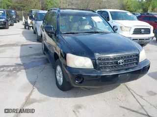 2003 Toyota Highlander with VIN JTEHF21A230116899, listed as a IAAI auction lot 41907528 with 328,672 mi miles. Bid and sale history available at carsss.com. Image 1.