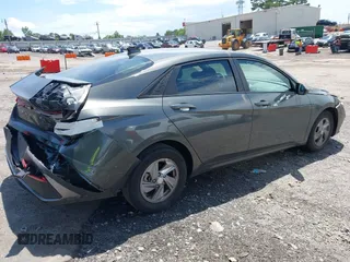 2024 Hyundai Elantra SE z VIN KMHLL4DG0RU758666, wystawiony jako IAAI lot #42442783 z przebiegiem 24 955 mil mil oraz . Historia ofert i sprzedaży dostępna na DreamBid. Obrazek 4.