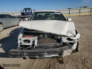 2011 Mercury Grand Marquis LS with VIN 2MEBM7FV3BX603424, listed as a Copart auction lot 84921364 with 197,312 mi miles and Salvage Title. Bid and sale history available at carsss.com. Image 5.