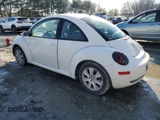 2009 Volkswagen New Beetle Coupe S with VIN 3VWPW31C39M512494, listed as a Copart auction lot 42221465 with 168,850 mi miles and Salvage Title. Bid and sale history available at carsss.com. Image 2.