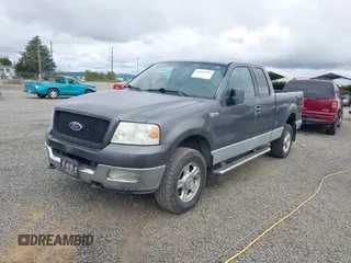 2004 Ford F-150 XLT z VIN 1FTPX145X4NB48672, wystawiony jako IAAI lot #42497529 z przebiegiem 178 758 mil mil oraz . Historia ofert i sprzedaży dostępna na DreamBid. Obrazek 2.
