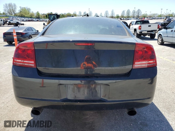 2008 Dodge Charger z VIN 2B3KA43G18H228152, wystawiony jako Copart lot #53355435 z przebiegiem Nie podano mil oraz Szkoda całkowita • Salvage title. Historia ofert i sprzedaży dostępna na DreamBid. Obrazek 6.