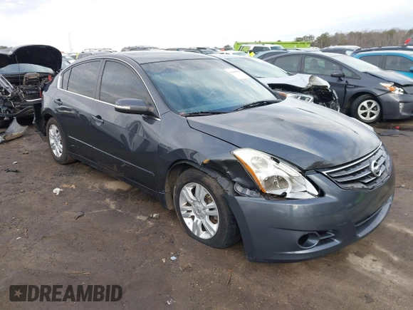 2012 Nissan Altima S z VIN 1N4AL2AP2CN469056, wystawiony jako IAAI lot #41449965 z przebiegiem 218 000 mil mil oraz . Historia ofert i sprzedaży dostępna na DreamBid. Obrazek 1.