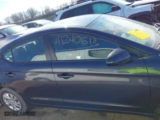 2020 Hyundai Elantra SE with VIN 5NPD74LF9LH594275, listed as a IAAI auction lot 41681921 with 62,554 mi miles. Bid and sale history available at carsss.com. Image 14.