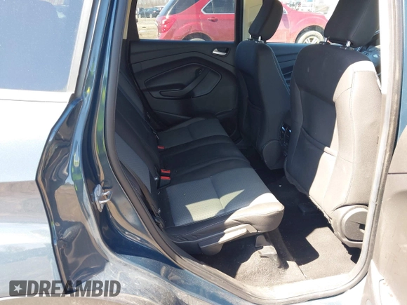 2019 Ford Escape SE z VIN 1FMCU9GDXKUC06609, wystawiony jako IAAI lot #42061974 z przebiegiem 148 064 mil mil oraz . Historia ofert i sprzedaży dostępna na DreamBid. Obrazek 8.