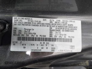 2016 Ford Focus SE with VIN 1FADP3F2XGL280855, listed as a IAAI auction lot 40380378 with 173,877 mi miles and . Bid and sale history available at carsss.com. Image 9.