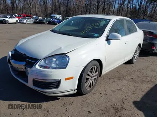 2007 Volkswagen Jetta 2.5L с VIN 3VWDG71K57M157811, выставлен на аукционе IAAI как лот 41693030 с пробегом 93 444 миль миль и . История ставок и продаж доступна на DreamBid. Изображение 17.