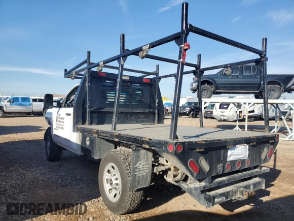 2017 Chevrolet Silverado 3500HD Work Truck with VIN 1GB3CYCG3HZ393452, listed as a Copart auction lot 85922844 with 163,263 mi miles and Salvage Title. Bid and sale history available at carsss.com. Image 2.