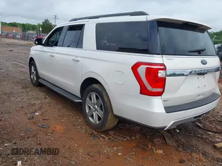 2018 Ford Expedition Max XLT with VIN 1FMJK1HT9JEA14742, listed as a IAAI auction lot 42502899 with 118,306 mi miles and . Bid and sale history available at DreamBid. Image 3.