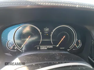 2018 BMW 7 Series 740i with VIN WBA7E2C54JG742085, listed as a Copart auction lot 80887894 with 0 mi miles and Salvage Title. Bid and sale history available at carsss.com. Image 9.