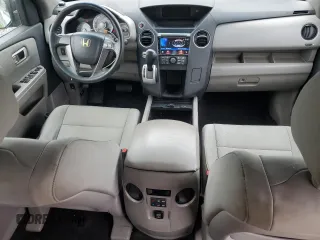 2010 Honda Pilot LX z VIN 5FNYF4H25AB029785, wystawiony jako Copart lot #56976365 z przebiegiem 170 842 mil mil oraz Szkoda całkowita • Salvage title. Historia ofert i sprzedaży dostępna na DreamBid. Obrazek 8.